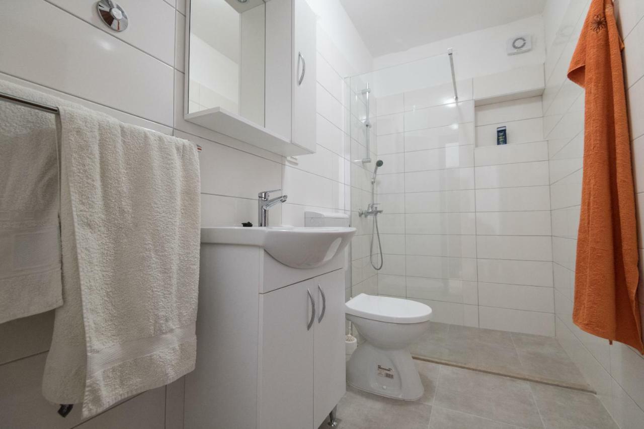 Apartments Azzurro 布拉采 外观 照片